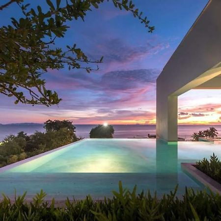 Aeras - The Ultimate Beachfront Experience Pantai Jomtien Bagian luar foto